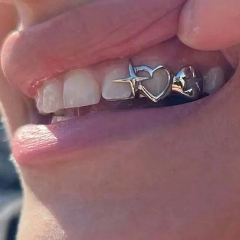 Punk Hip Hop Hollow Heart Teet – Body Jewelry For Men Bewertung und Preis