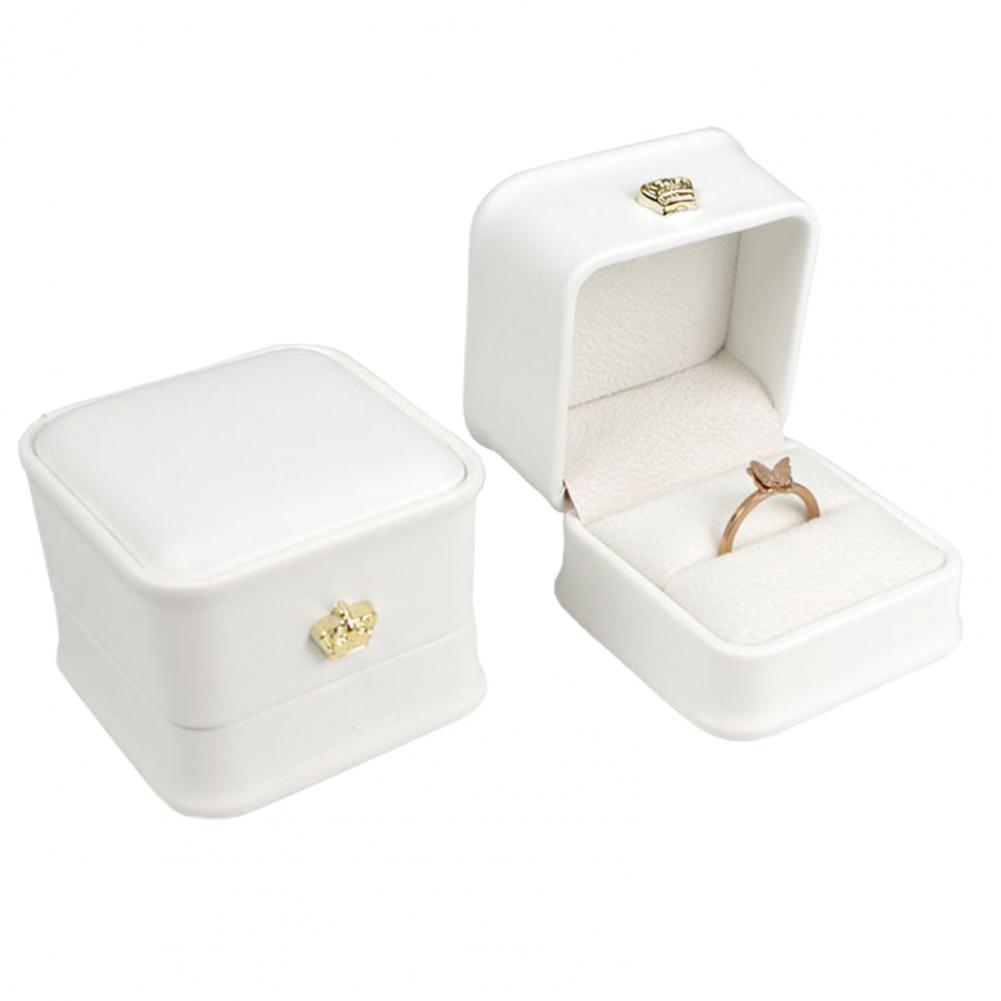 Engagement Wedding Ring Box Sq – Body Jewelry Display Bewertung und Preis
