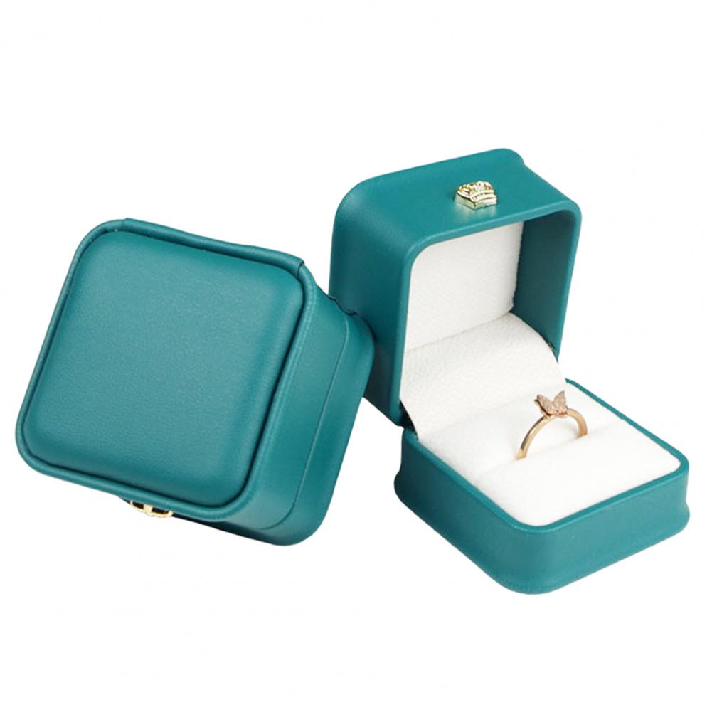 Engagement Wedding Ring Box Sq – Body Jewelry Display Bewertung und Preis